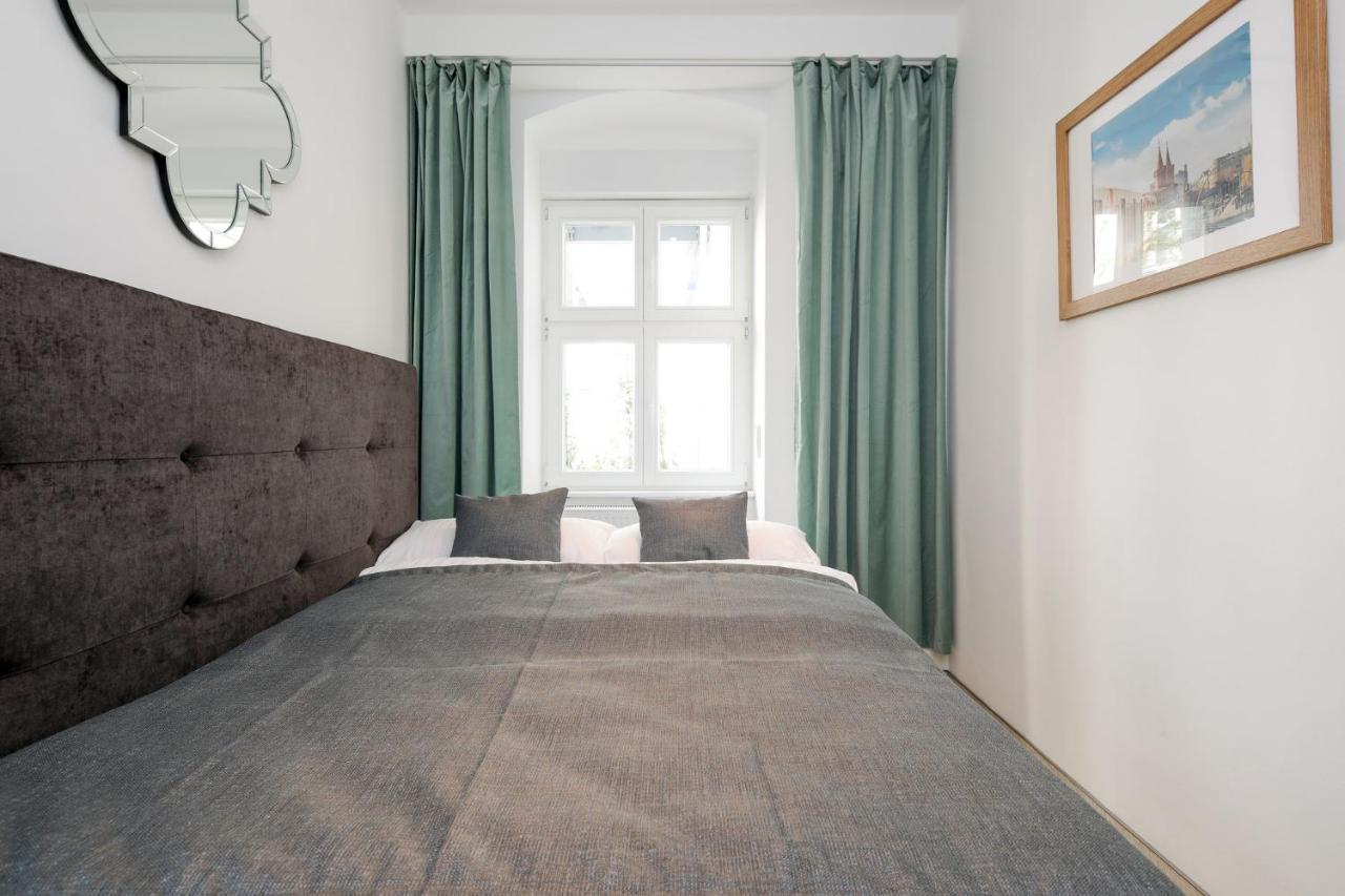 4 Personen Altbau Nahe Kurfuerstendamm - Macbeth Berlin Eksteriør bilde